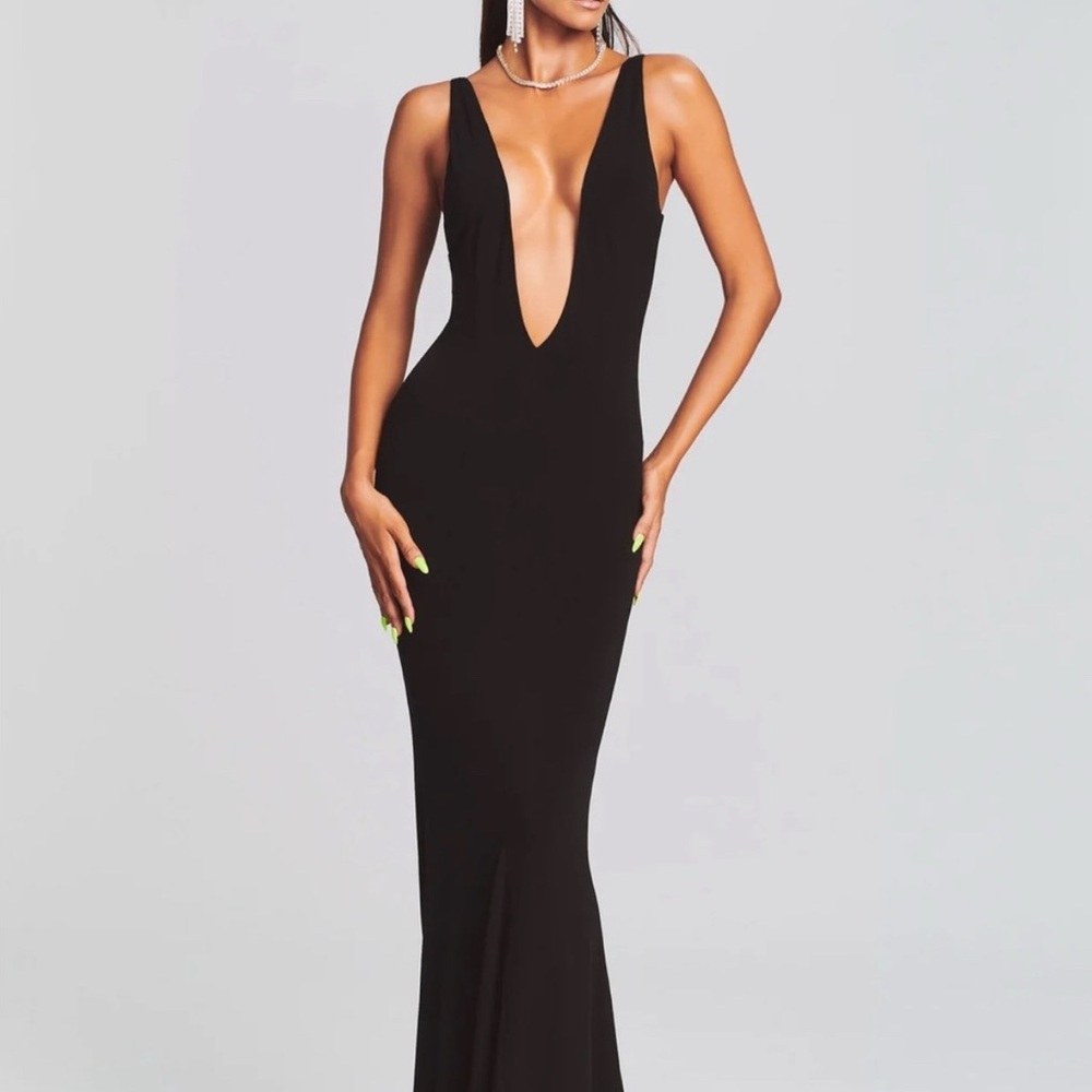 Retrofete Elegant Black Evening Gown